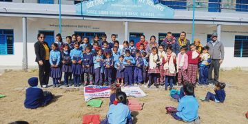 लायन्स क्लब अफ पोखरा पिस टाउन द्वारा न्यानो कपडा बितरण