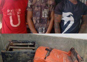 ६ लाख रुपैयाँ चोरेका तीन जना पक्राउ