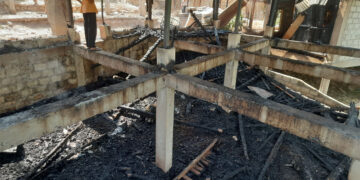 बाख्रा फार्ममा आगलागी, ४० लाखको क्षति