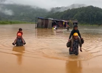 पोखरामा पहिरोमा परि एक जनाको मृत्यु, डुबानमा परेका ४ जनाको उद्धार