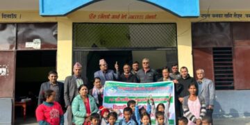 सराङकोट सहकारी बाट विधार्थीलाई सहयोग