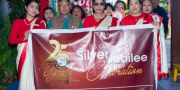 फूलबारी मन्टेसरी कटेजको रजत जयन्तीको उपलक्ष्यमा प्रभातफेरी