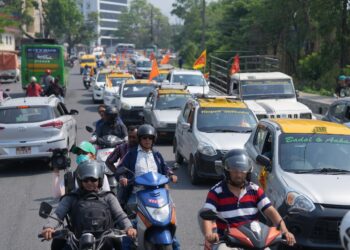 महायज्ञको सन्देश दिन पोखरामा बृहत् ट्याक्सी र्‍याली सम्पन्न