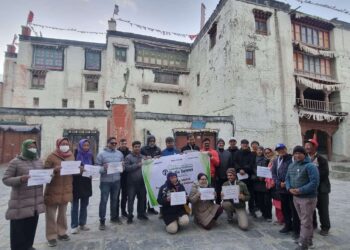 २० बुँदे घोषणा पत्र जारी गर्दै प्रेस युनियनको लोमानथाङ अन्तर्राष्ट्रिय मिडिया समिट सम्पन्