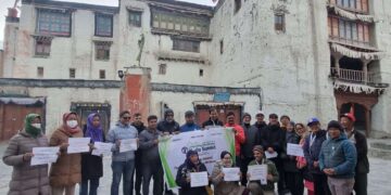 २० बुँदे घोषणा पत्र जारी गर्दै प्रेस युनियनको लोमानथाङ अन्तर्राष्ट्रिय मिडिया समिट सम्पन्