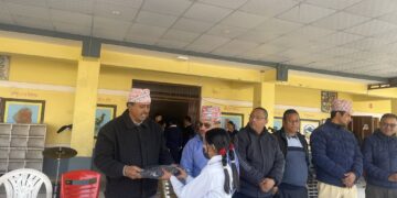 कालिका मा.बि.रामबजारमा अध्ययनरत  विद्यार्थीहरूलाई न्यानो कपडा वितरण