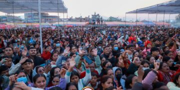 पोखरा महोत्सवमा दर्शकको घुइचो संगै  ब्यापारमा वृद्धि