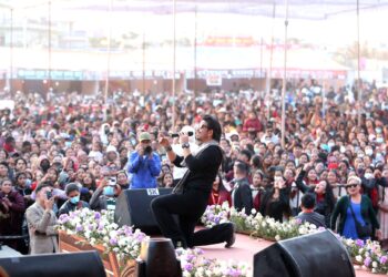 पोखरा महोत्सव पाँचौ दिन प्रकाश सपुतको प्रस्तुती महोत्सवबाट २५ सयमा मुक्तिनाथको यात्रा गराइने