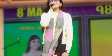 पोखरा महोत्सवमा बाल गायीका बिदुषी सुबेदी, छेलो प्रतियोगिताको उपाधि निशानलाई