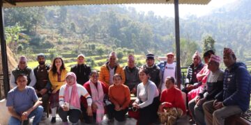 उम्मेदवारलाई मतदाताको आग्रहः देशमै बस्ने वातावरण बनाइदिनुस्